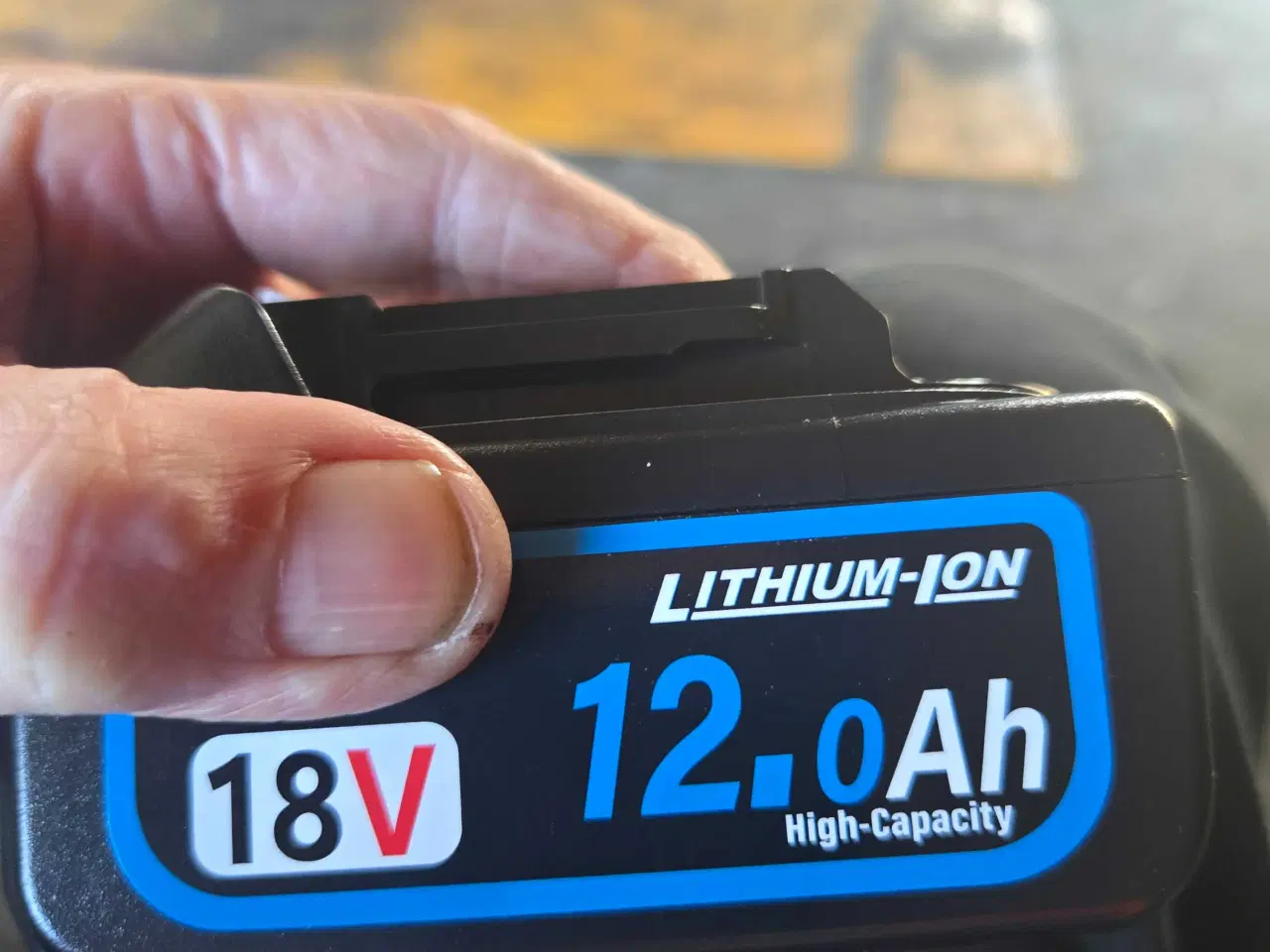 Billede 1 - 12 amp.batteri til Makita maskiner 