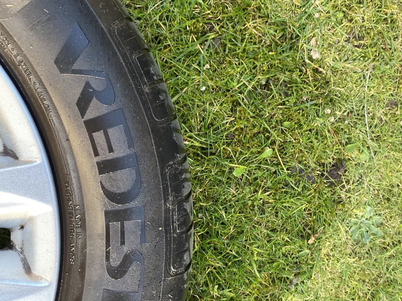 Billede 18 - Charvolet  alufælge med sommerdæk 