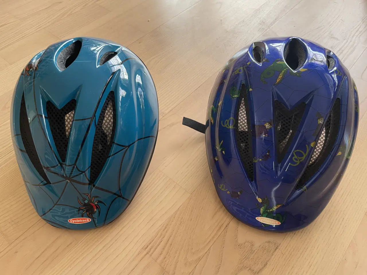 Billede 2 - Cykelhjelme til børn