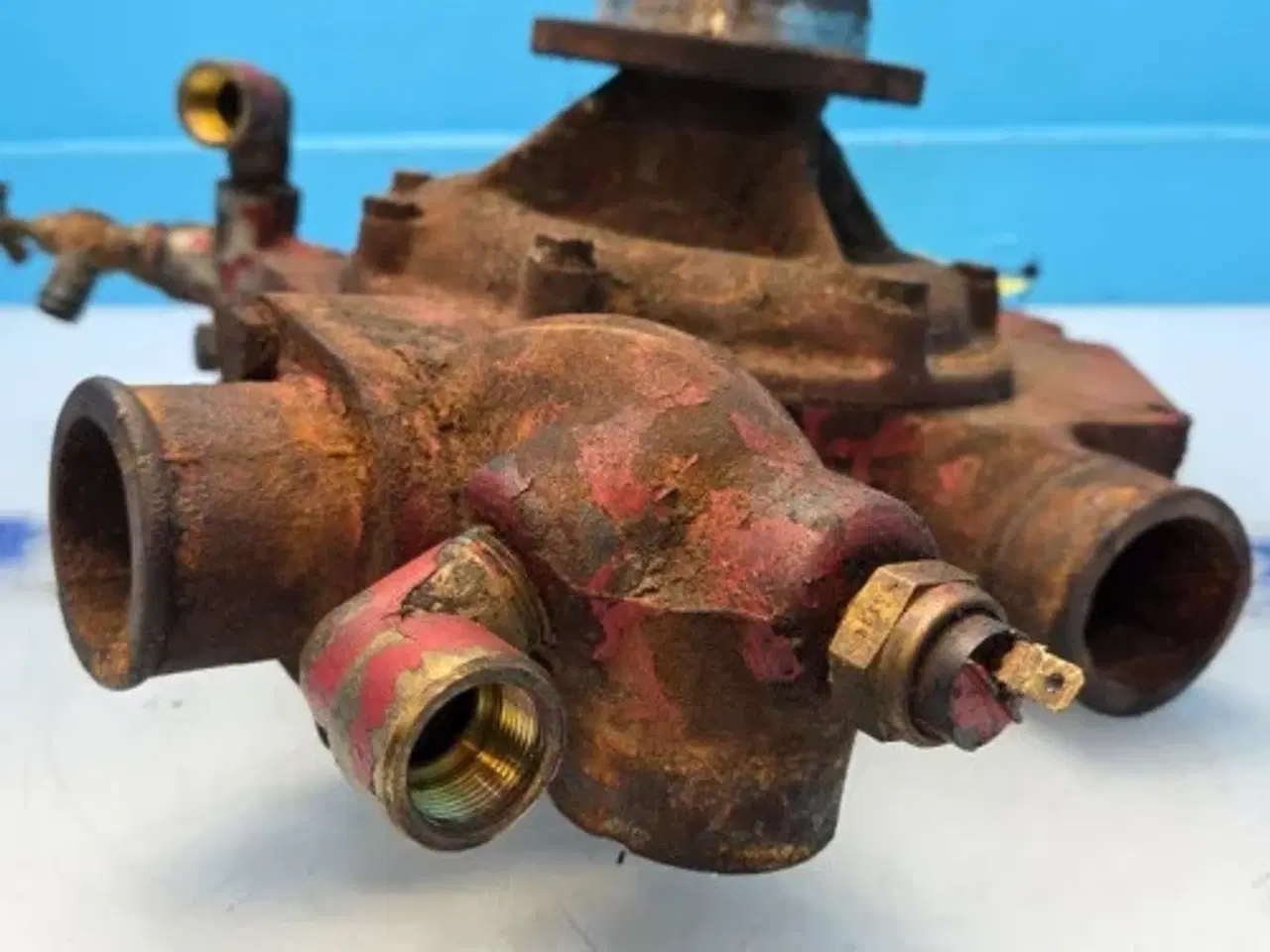 Billede 12 - Case 1620  Vandpumpe  3132676R93