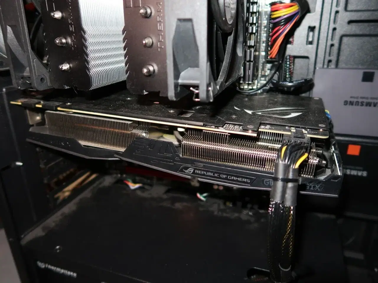 Billede 9 - Computerskærm, computer, tastatur, mus m.m.