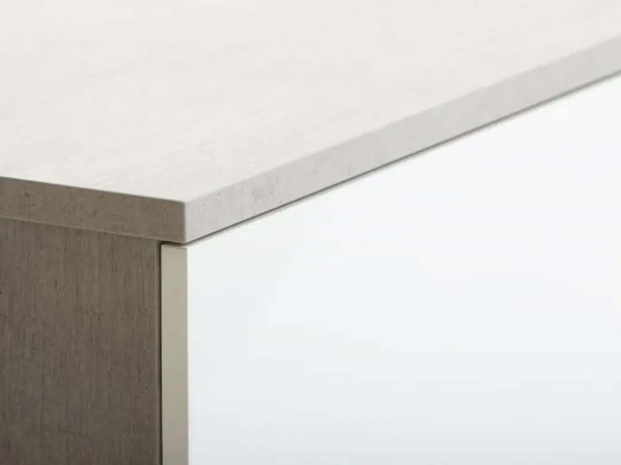 Billede 3 - Reol til at hænge på væggen