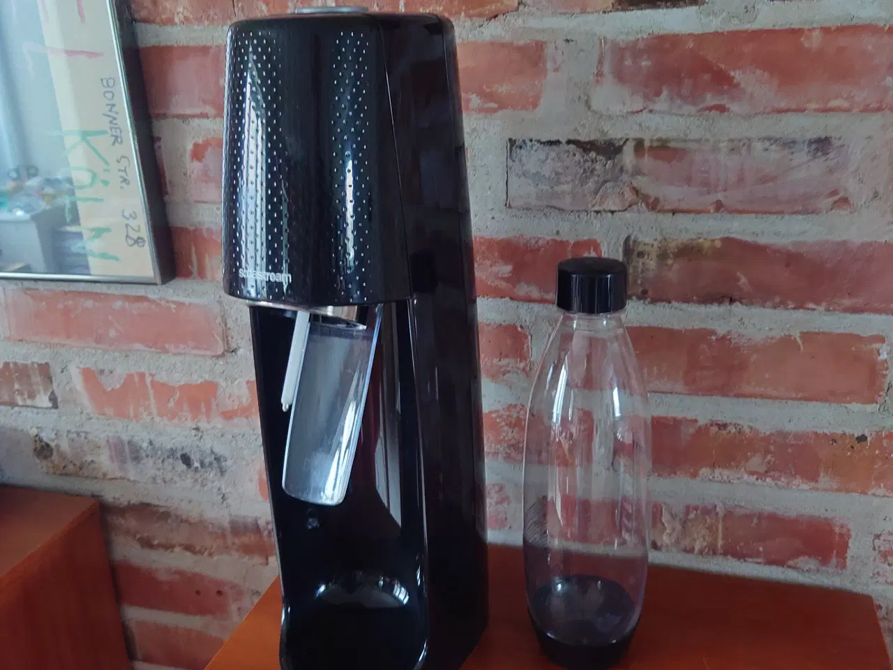 Billede 2 - Sodastream med 1/2 L flaske og Co2 flaske 