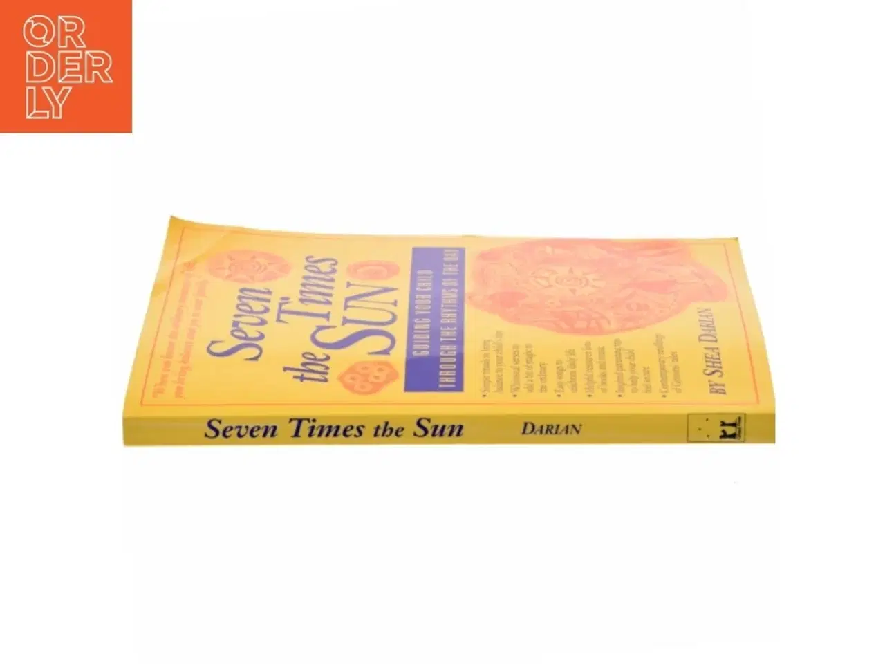 Billede 3 - Seven Times the Sun af Shea Darian (Bog)