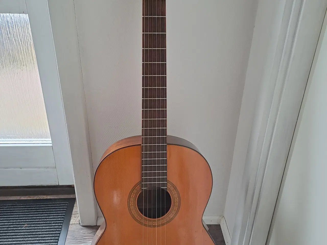 Billede 1 - Suzuki Klassisk guitar