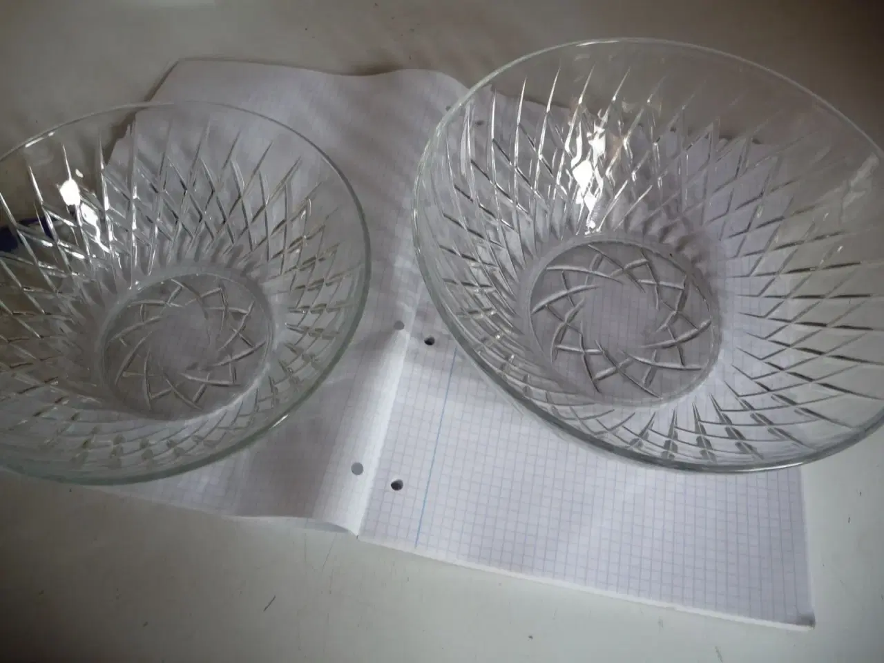Billede 1 - 2 klare glas skåle