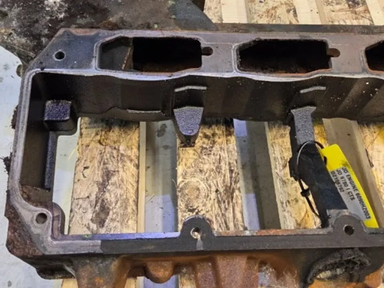 Billede 15 - John Deere 6090HZ003 Dæksel DZ106792