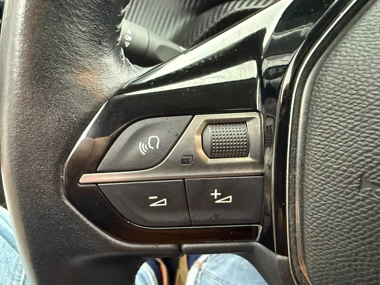 Billede 18 - Peugeot 208 1,5 BlueHDi 100 Allure Sky