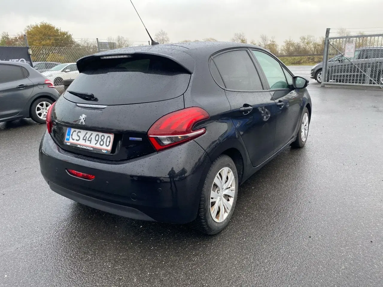 Billede 3 - Peugeot 208 1,2 e-Vti Envy ESG 82HK 5d Aut.