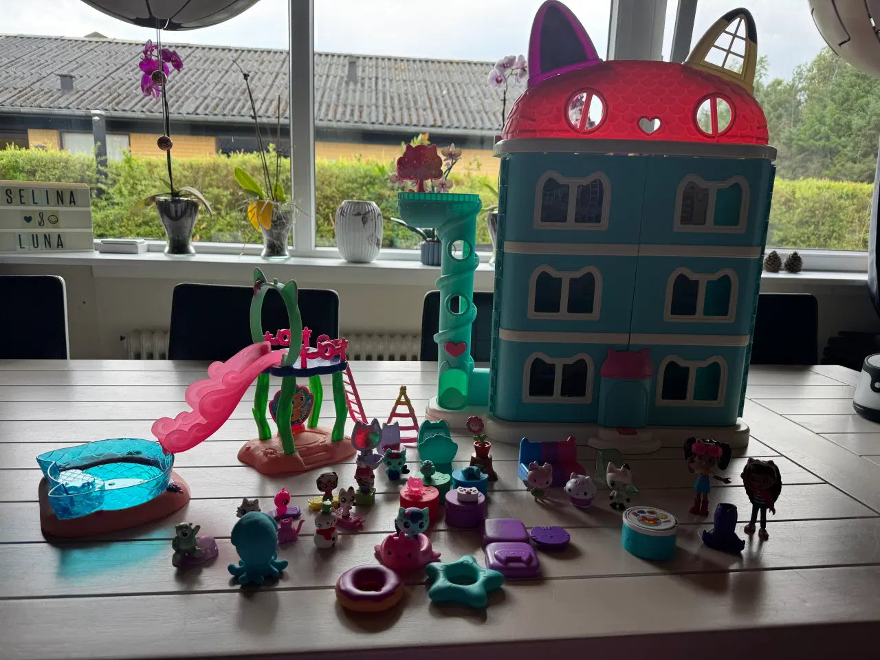 Billede 3 - Gabby cat dukkehus+pool 
