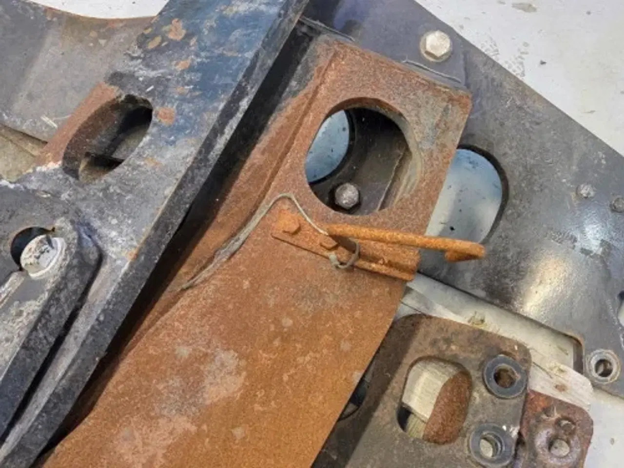 Billede 4 - New Holland T6 Frontlæsse Beslag 47714850