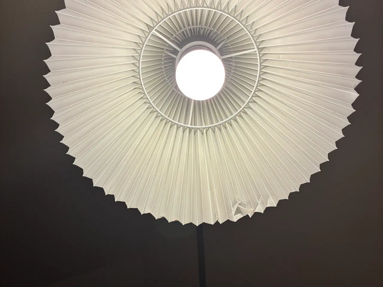 Billede 3 - Mat sort standerlampe