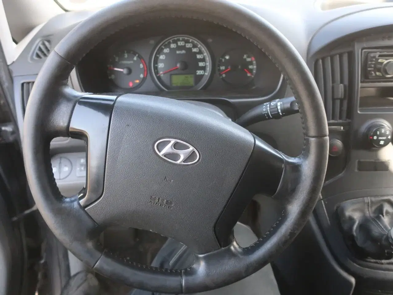 Billede 9 - Varebil HYUNDAI H1 2.5 CRDI KASSEVOGN