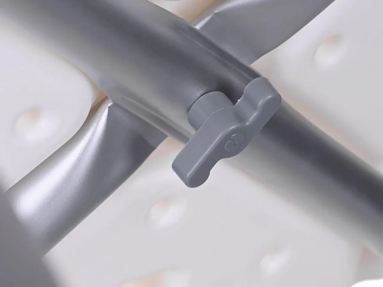 Billede 7 - Brusestol med rygløs sæde – ActionMed, højdejusterbar, grå/hvid