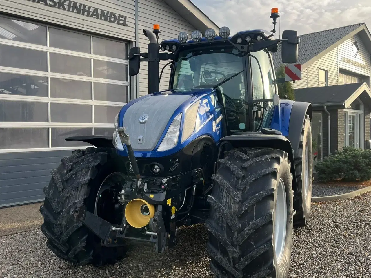 Billede 17 - New Holland T7.315 HD New Gen BluePower med frontlift og frontPTO