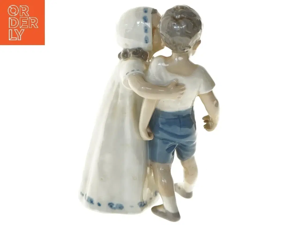 Billede 3 - Porcelænsfigur af kysset børn fra B&G (str. 18 cm)