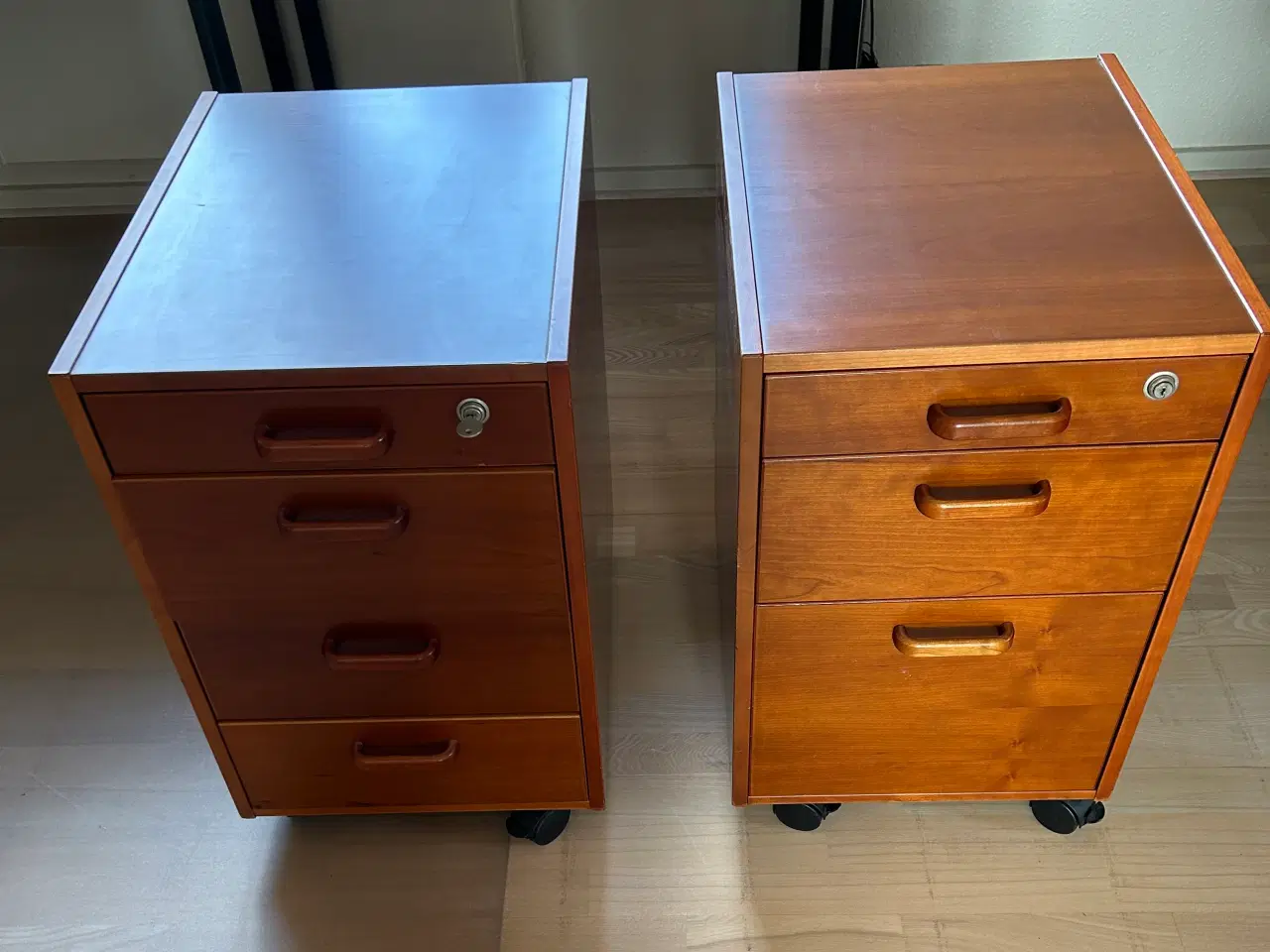 Billede 5 - Hjøne/ u skriveborde