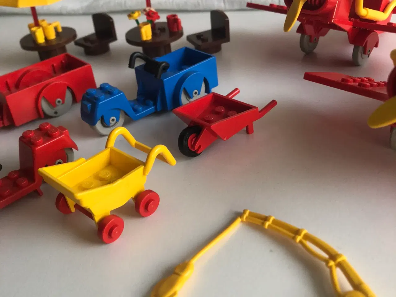 Billede 6 - LEGO 16 forskellige dyr politi flyvemaskine ladcyk