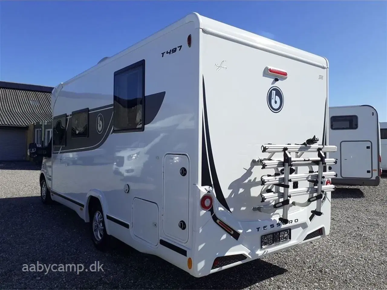 Billede 3 - 2022 - Benimar Tessoro 497   NK Pakke. Automatgear. solceller. markise. Lithium Batterier. Cykelstativ. Queensbed.