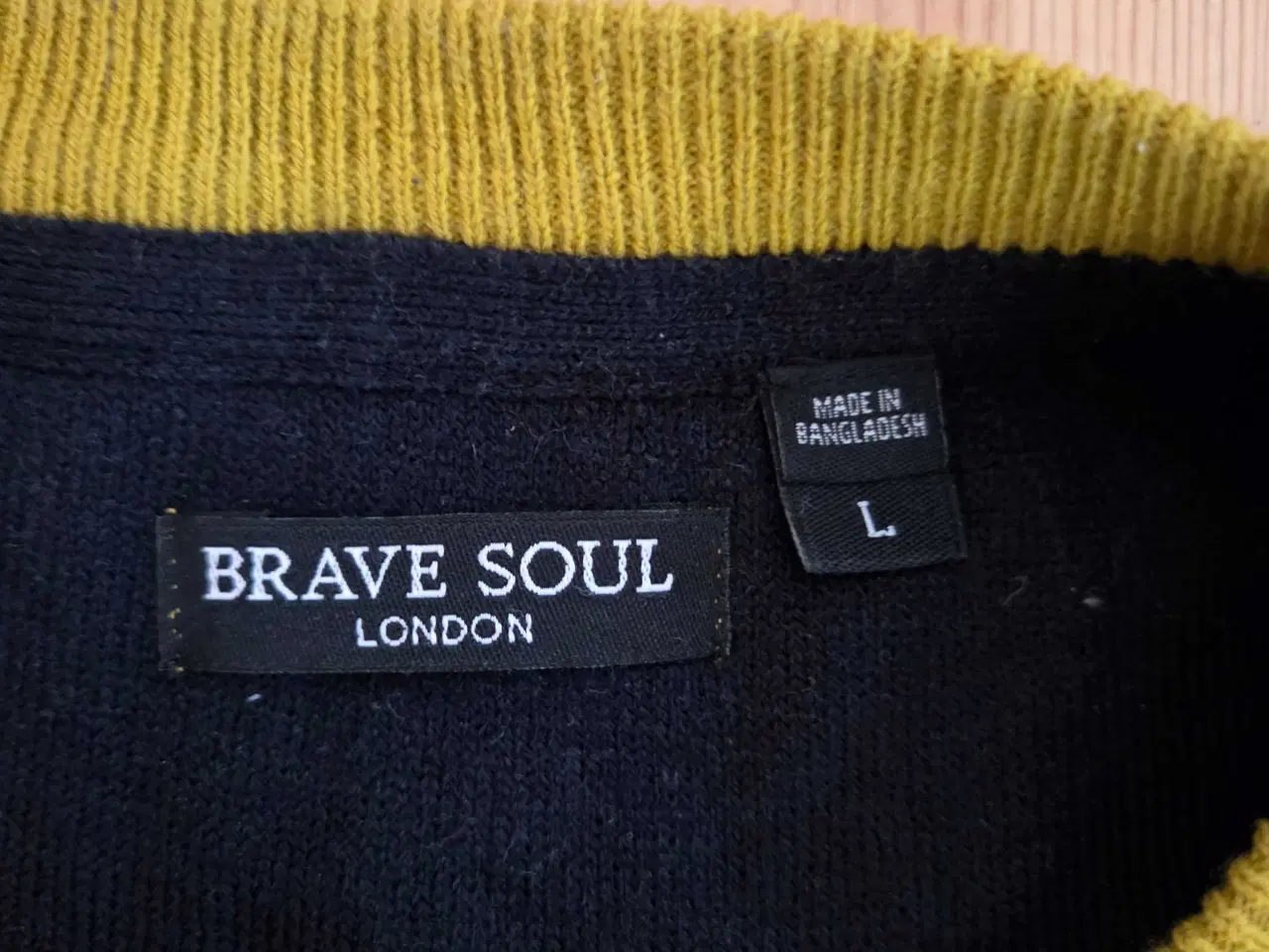 Billede 3 - Trøje fra Brave Soul 