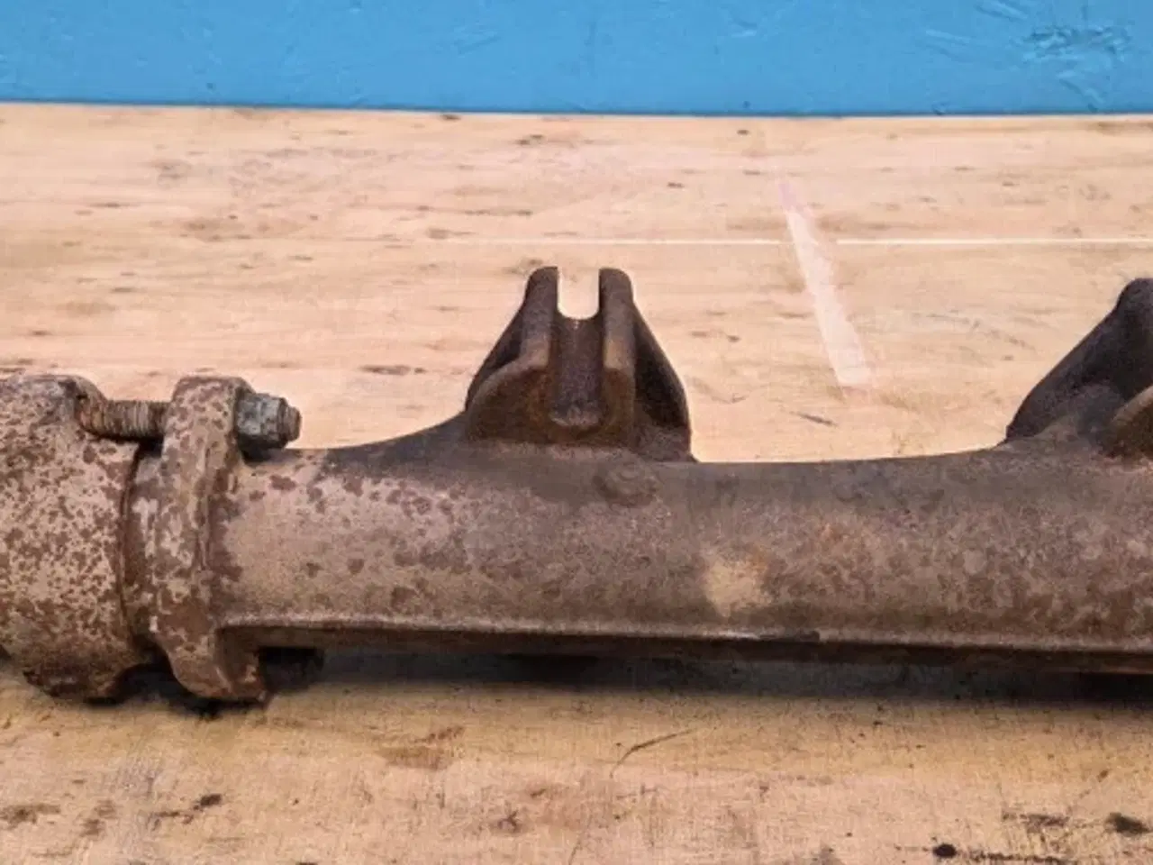 Billede 3 - Mercedes OM502LA Manifold A5421420201