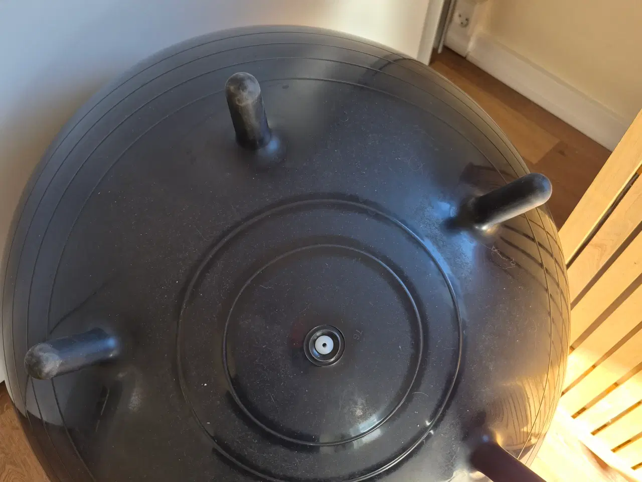 Billede 2 - SitSolution siddebold 65 cm med små ben