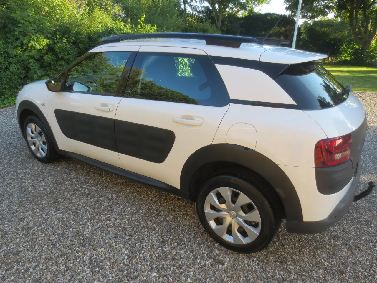 Billede 10 - Citroen C4 Cactus 1.2 i Km 144. År 2015. 