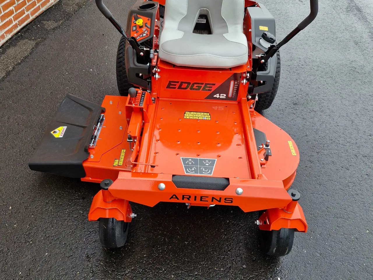 Billede 2 - Ariens EDGE Zero-turn 