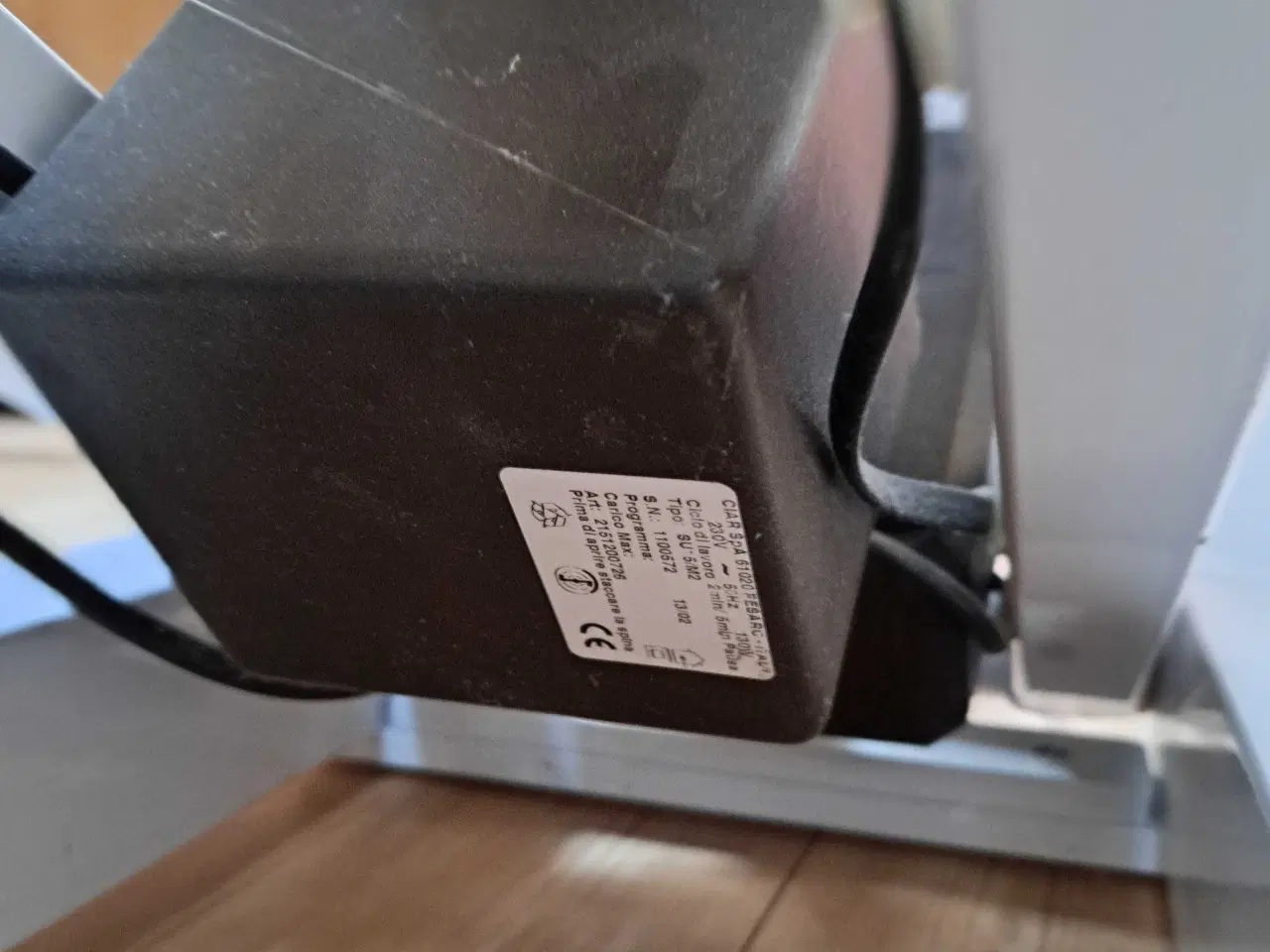 Billede 7 - "Sorisa" Kosmetologstol/Behandlerbriks