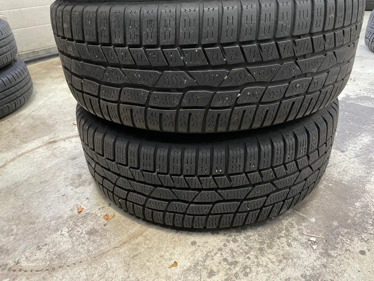 Billede 3 - 16 VW Touran 205/60r16 Ref.A30 vinter