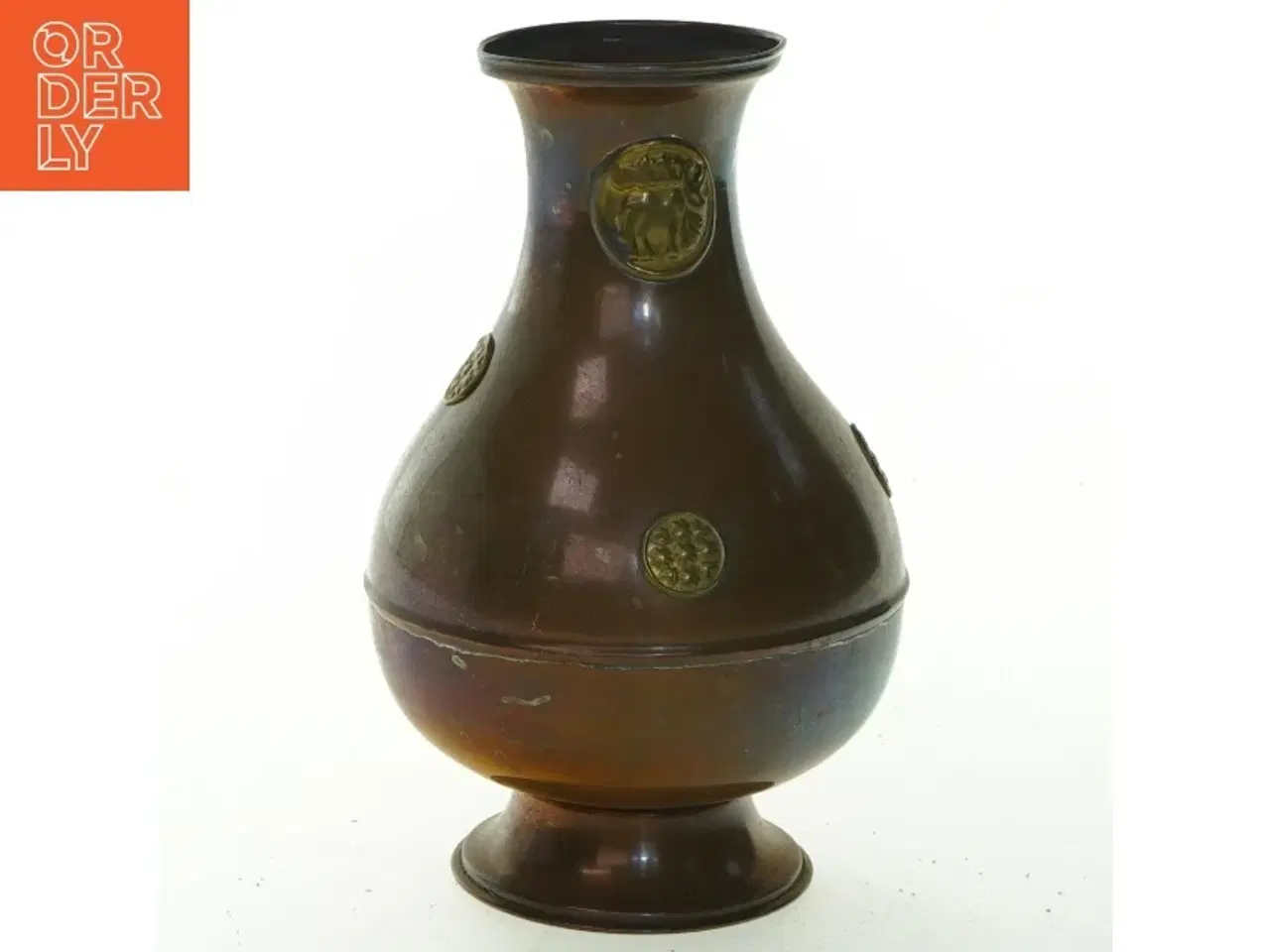 Billede 1 - Kobber vase med messing medaljoner (str. 16 cm)