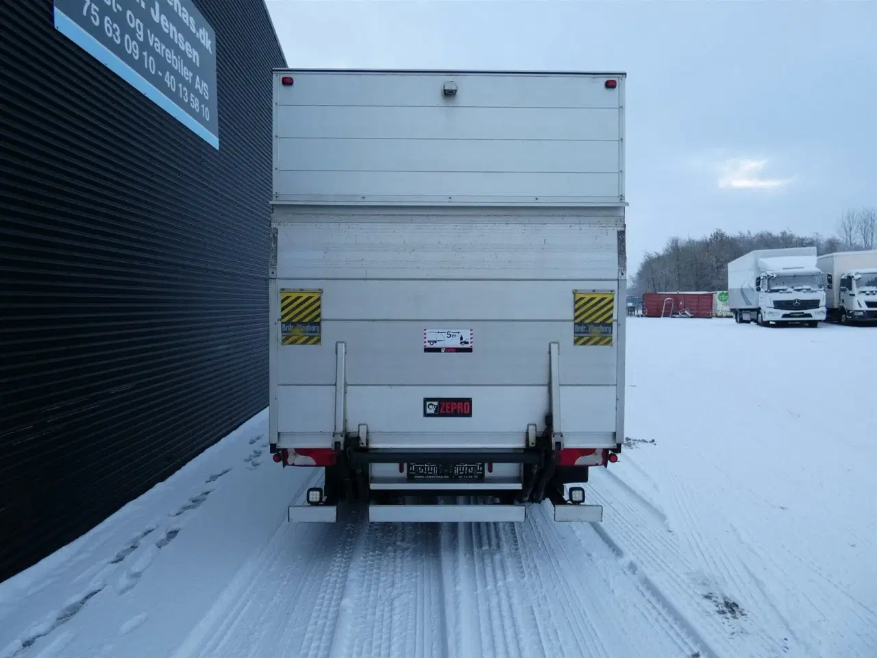 Billede 6 - Mercedes-Benz Sprinter 317 2,0 CDI Alu.kasse m./lift RWD 9G-Tronic 170HK Ladv./Chas. Aut.