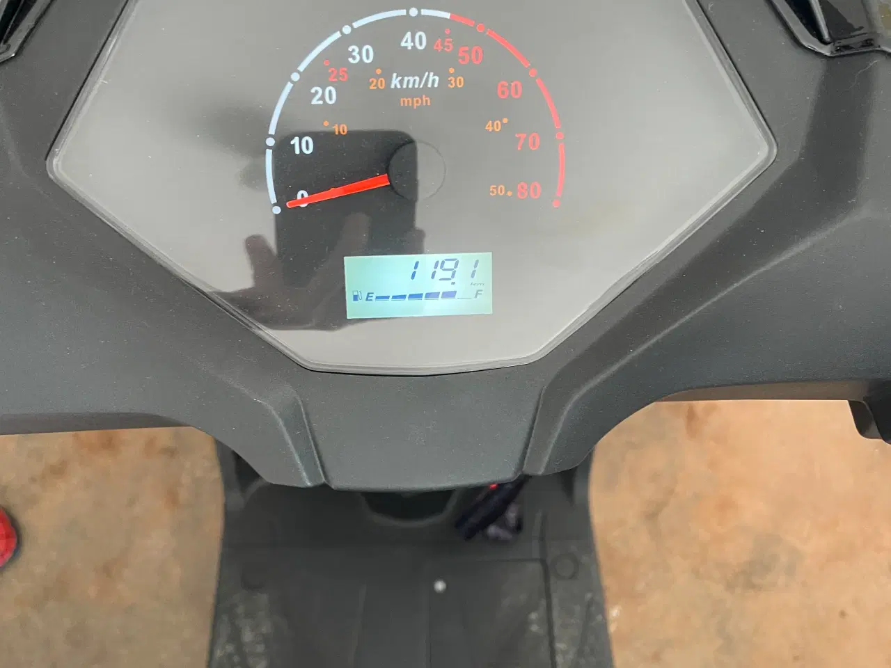 Billede 4 - VGA Street X Euro 5 (30) Kørt 120 km.