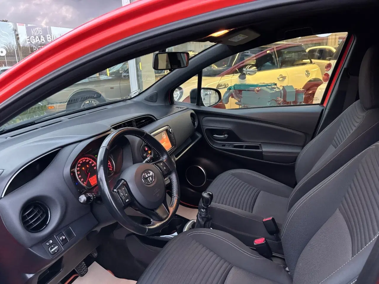 Billede 10 - Toyota Yaris 1,3 VVT-i T3