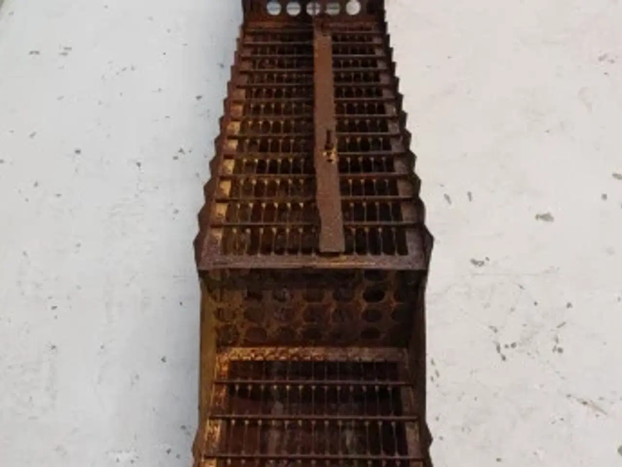 Billede 11 - New Holland 1550 Ryster 80375449