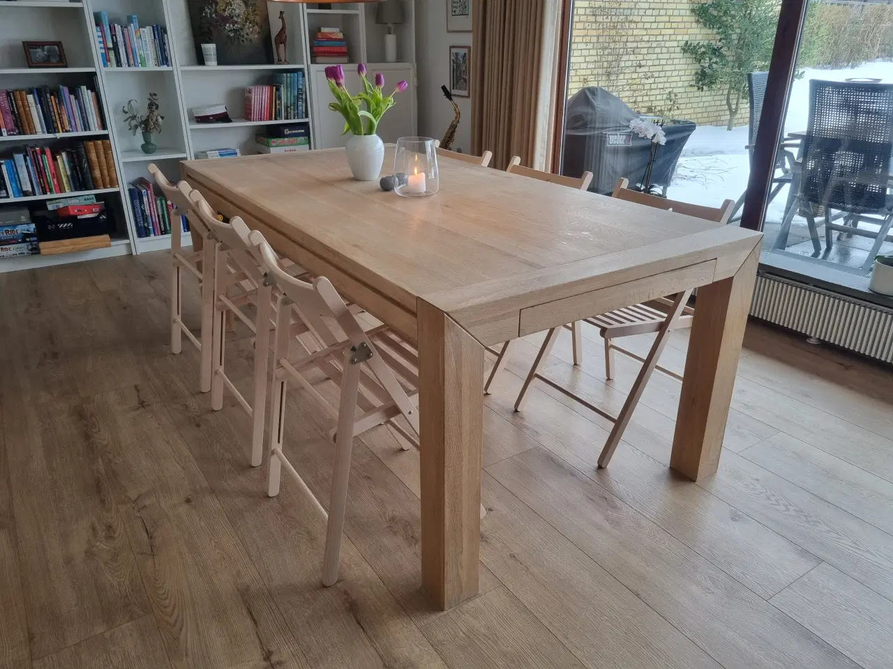 Billede 2 - Spisebord sæbebehandlet eg