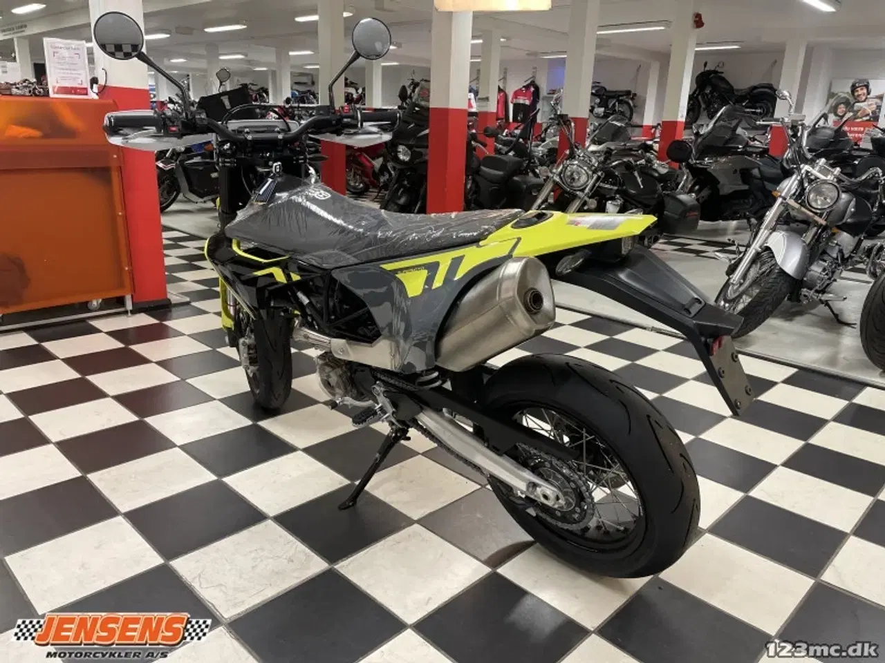 Billede 6 - Husqvarna 701 Supermoto