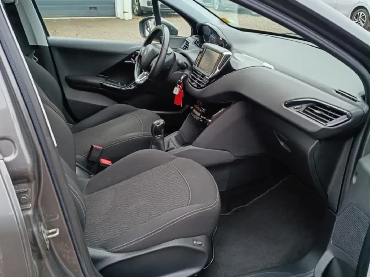 Billede 10 - Peugeot 208 1,6 BlueHDi Strike 100HK 5d