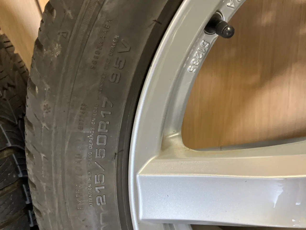 Billede 7 - Dezent alufælge 5x112 m Vinterdæk