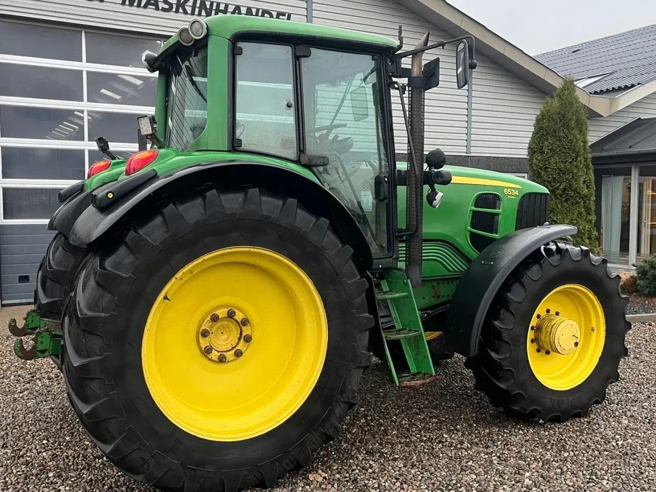 Billede 12 - John Deere 6534 Premium med frontlift og frontPTO