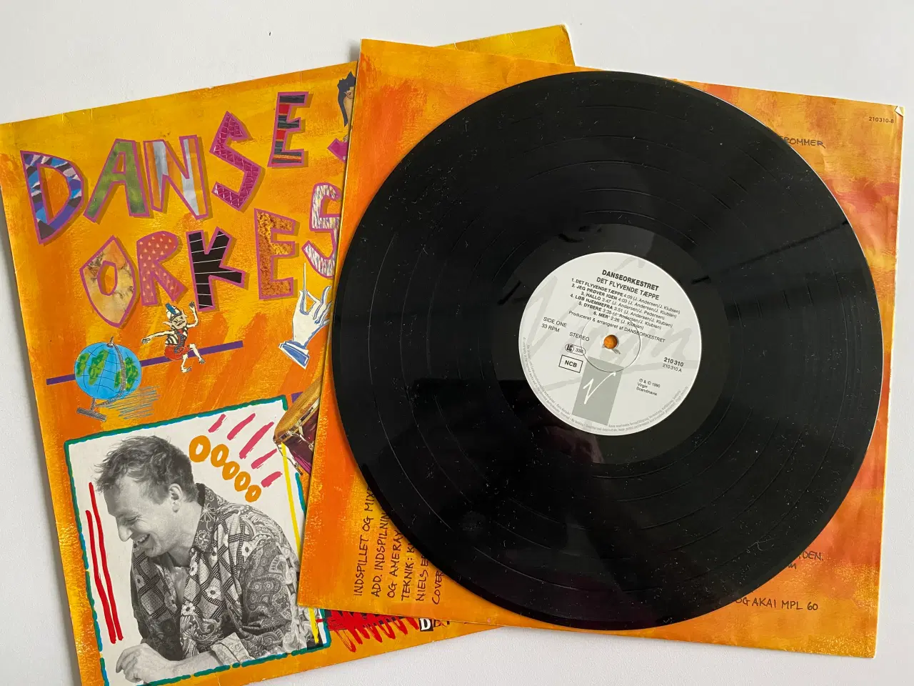 Billede 2 - LP. Danseorkestret – Det Flyvende Tæppe