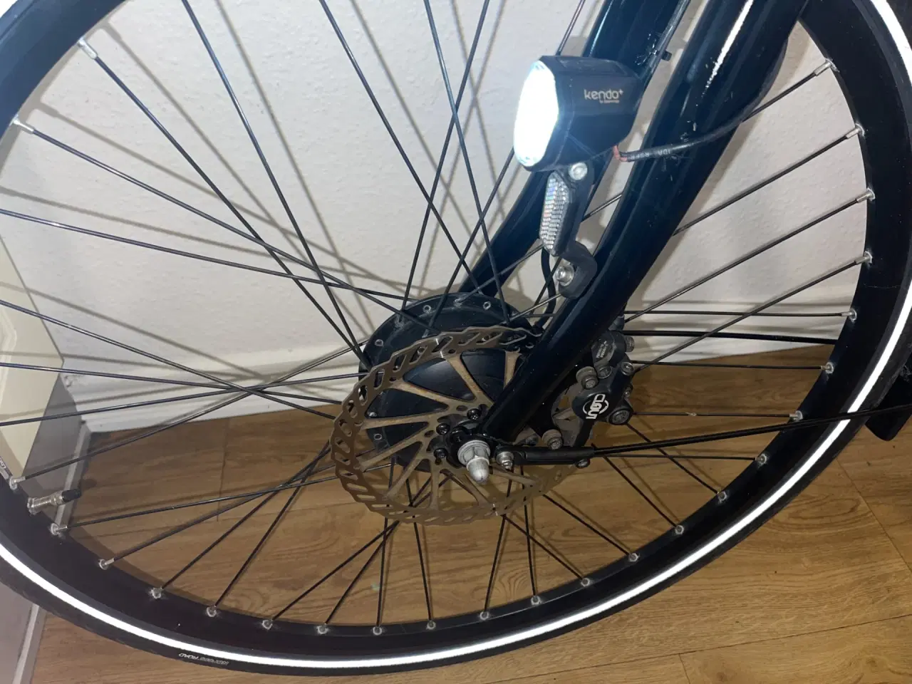 Billede 7 - flot Kildemoes dame elcykel 28"  7 gear. 