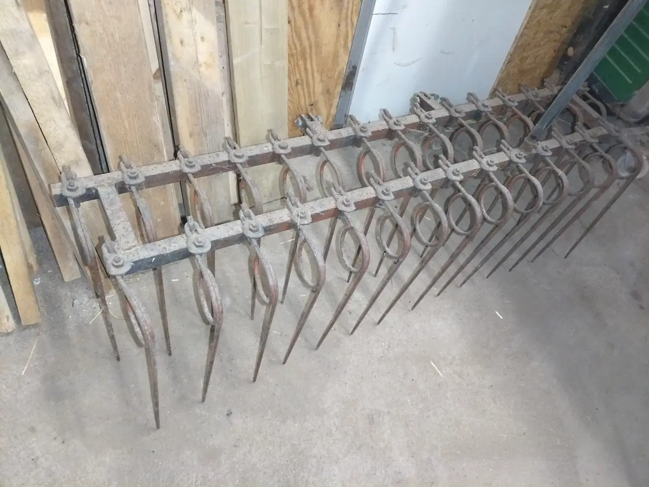 Billede 2 - Gårdrive med fjederståltænder