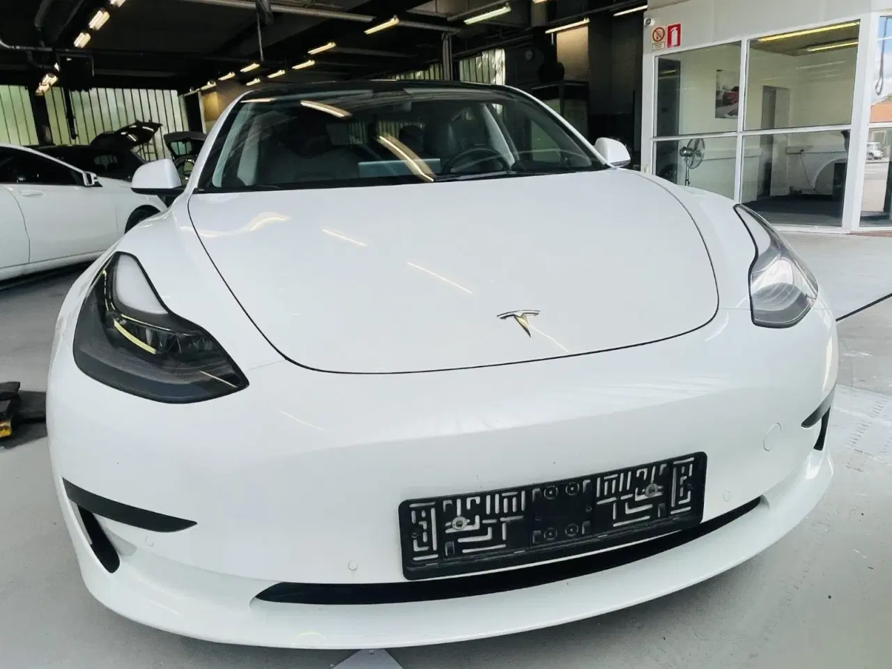 Billede 1 - Tesla Model 3  Standard Range+ RWD