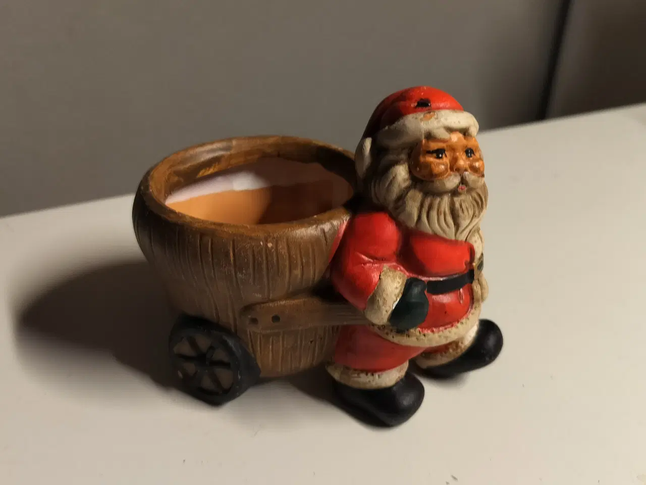 Billede 2 - Gammel nisse med potte 10 x 10 cm
