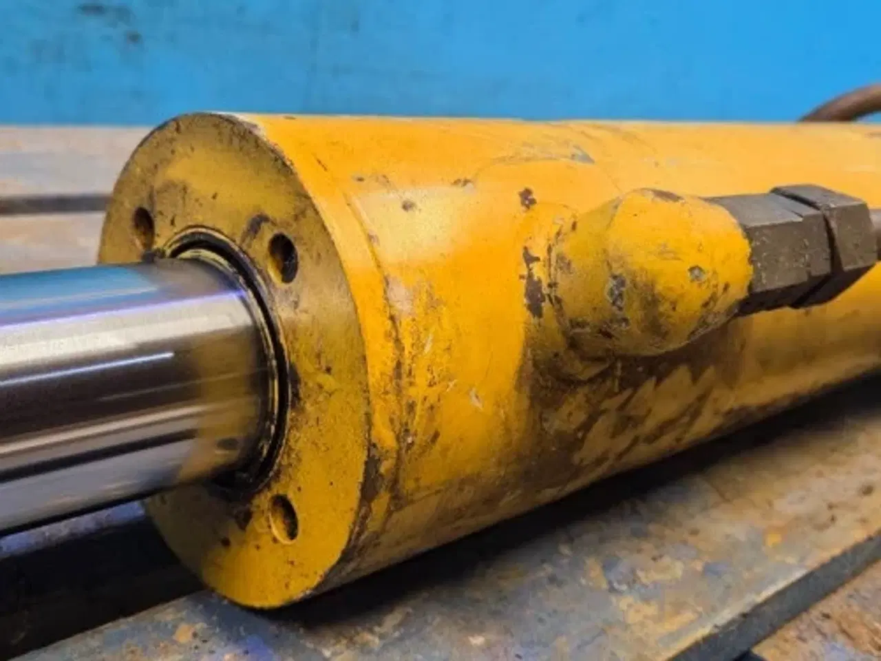 Billede 18 - Ford 675D Cylinder F1NNB577CA