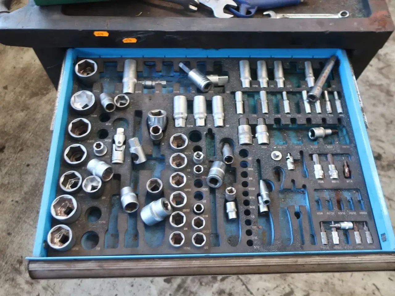 Billede 7 - Værktøjsvogn med div. Værktøj