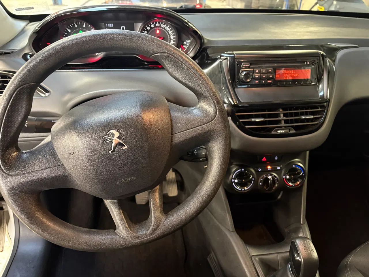 Billede 18 - Peugeot 208 Access 1,0 - 5 Dørs benzin Nysynet