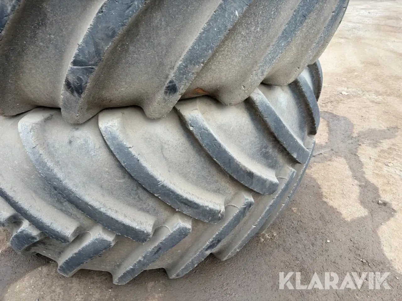 Billede 2 - Landbrugsdæk Continental SVT 2 styk