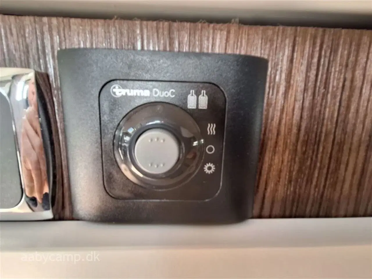 Billede 19 - 2019 - Benimar Tessoro 483   solceller. batteri. markise.duo control. tv. KUN 29,000 km.